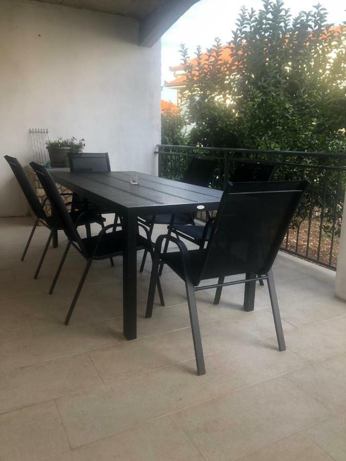 Apartman Dukic Okrug Gornji Exteriér fotografie