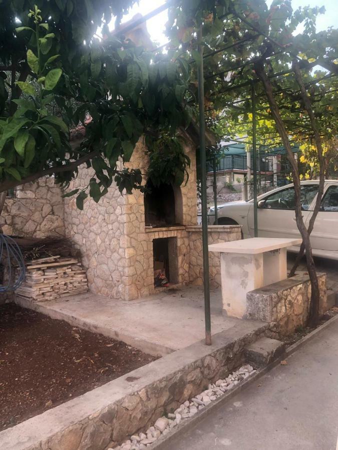 Apartman Dukic Okrug Gornji Exteriér fotografie